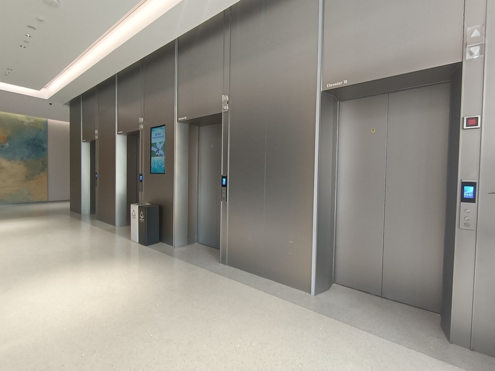 电梯厅1